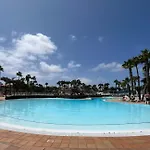 Seasons Oasis Apartman *